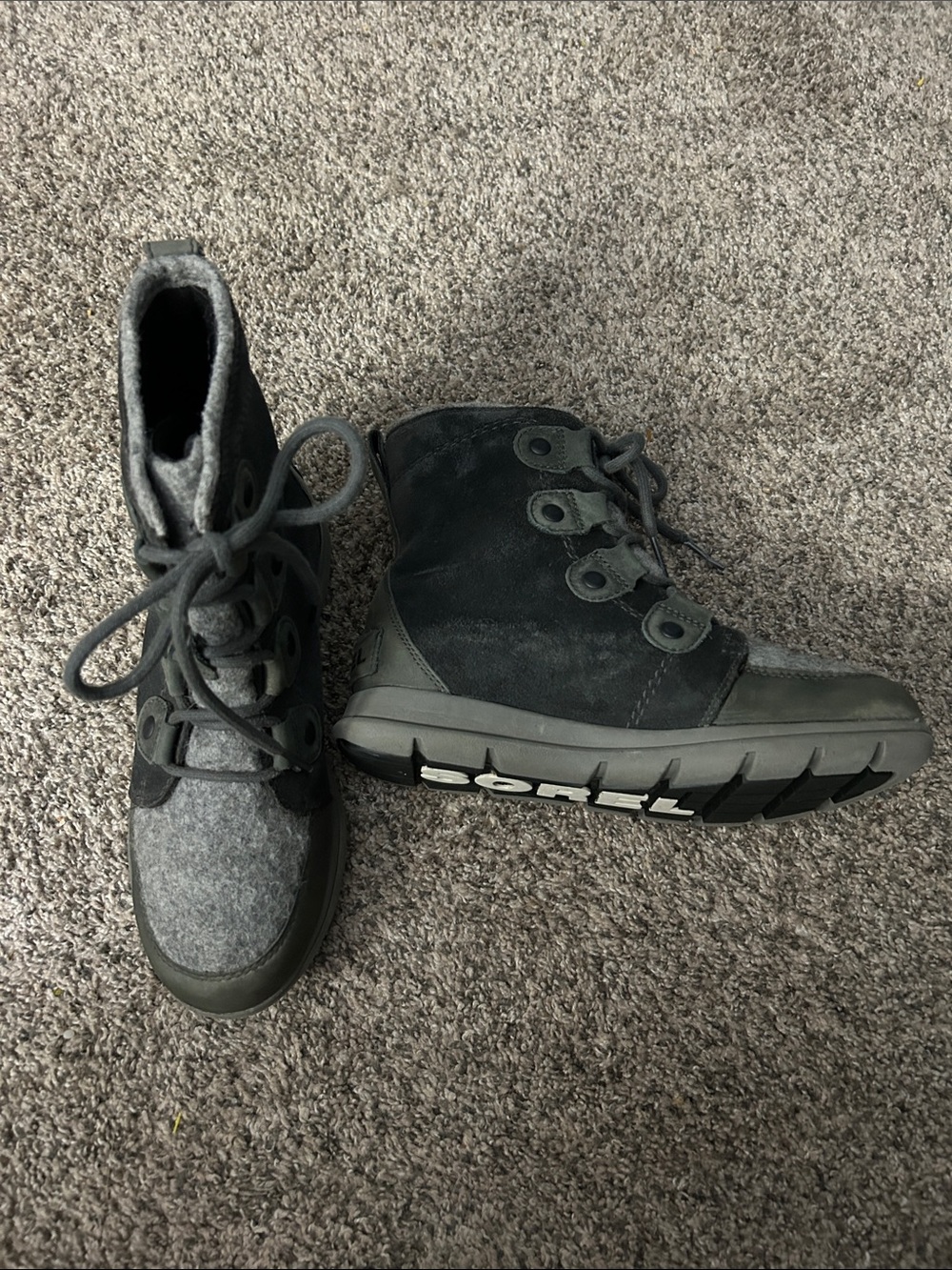 Sorel Women’s Explorer Joan, Gray Waterproof Winter Boots, Size 6.5